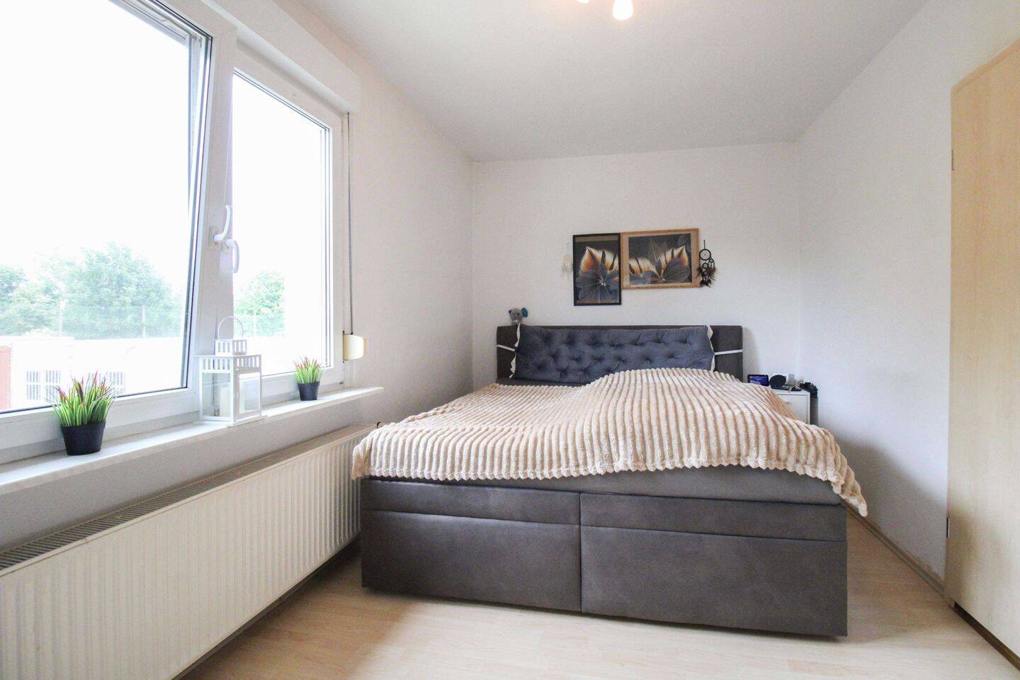 Flexibles Wohnen & Vermieten: 6-Zimmer-Reihenendhaus mit zwei Wohneinheiten nahe Güstrow – Lüssow – Vorschaubild 5