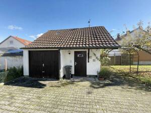 Ein- bis Zweifamilienhaus mit Garage und Werkstatt in Neu-Ulm/Reutti – 89233 Neu-Ulm – Vorschaubild 4