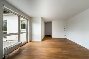 Kernsaniert, bezugsfrei, ruhig gelegen: Attraktive 3-Zimmer-Wohnung in München-Moosach – 80993 München – Vorschaubild 5