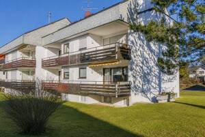 Ühlingen-Birkendorf - 2 Zimmerwohnung im OG mit Balkon in ruhiger Wohnlage – 79777 Ühlingen-Birkendorf – Vorschaubild 1