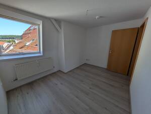 Großzügige Wohnung über den Dächern von Albstadt mit tollem Schnitt in ehemaliger Textilfabrik – 72461 Albstadt – Vorschaubild 8