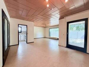 Freistehender Bungalow auf einer Ebene – 51061 Köln – Vorschaubild 3