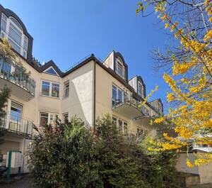 Urban wohnen, ruhig leben: 3-Zi-Wohnung mit Balkonen + Stellplätzen zwischen Isar und Kolumbusplatz – 81543 München – Vorschaubild 9