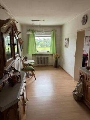 Helle 3,5 Zimmer-Wohnung mit Balkon, Aufzug und neuem Badezimmer – 76863 Herxheim – Vorschaubild 8