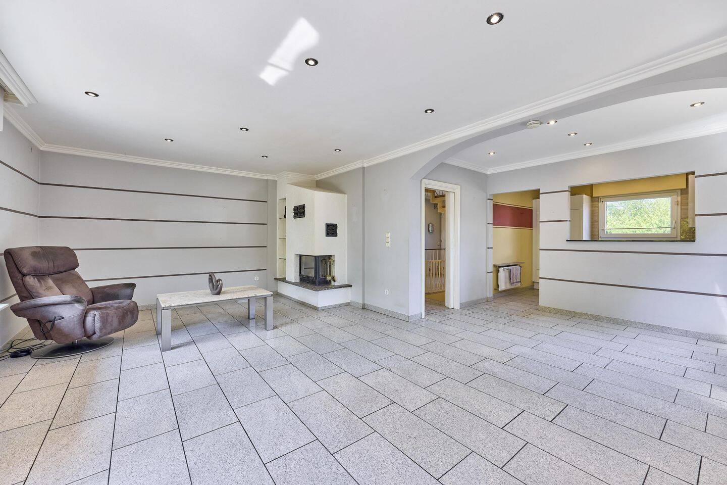 Viel Platz für die ganze Familie - Einfamilienhaus mit ausgebautem Souterrain in Maxdorf! – Maxdorf – Vorschaubild 3