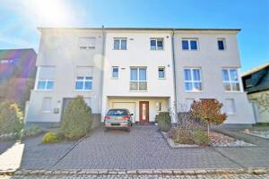 TR-Kernscheid: Modernes Reihenmittelhaus mit Garage und kleinem Garten in ruhiger Wohnlage – 54296 Trier – Vorschaubild 2