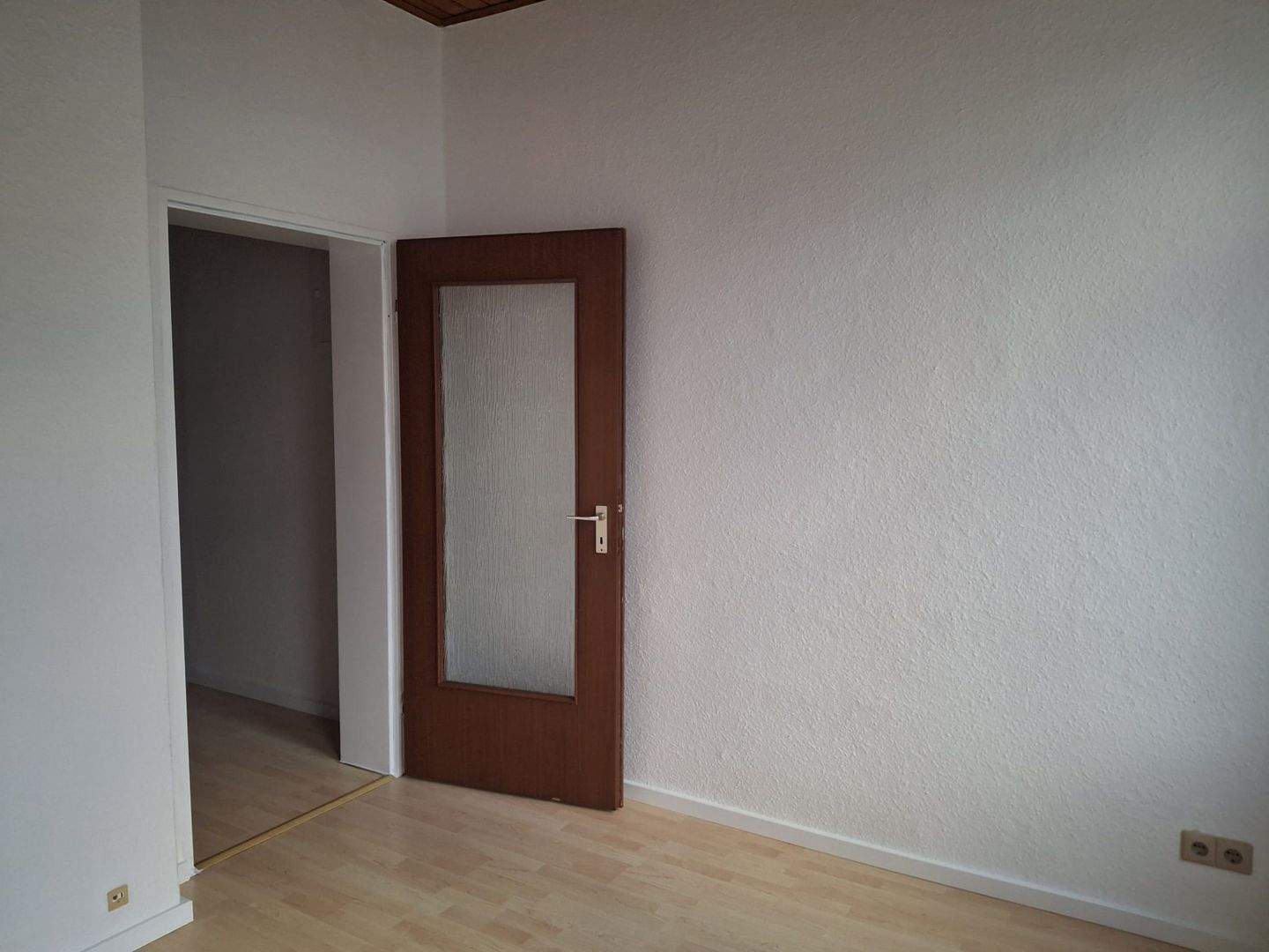 Schöne 2 ZKB mit Einbauküche und großem Balkon im 1.OG zu vermieten – Bremerhaven – Vorschaubild 6