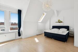 Wohnhighlight nahe Treptower Park - Dachgeschosswohnung mit sonniger Dachterrasse – 12435 Berlin – Vorschaubild 9