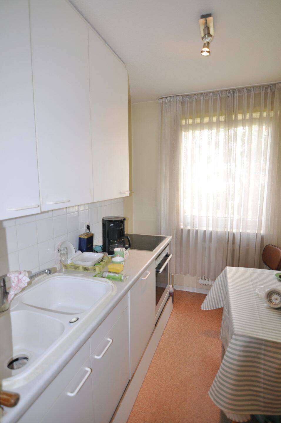 top Infrastruktur, ruhige Lage, auf Wunsch möbliert - NEU IM VERKAUF: 3 Zi.-Wohnung mit Südloggia – München – Vorschaubild 3