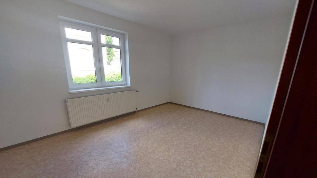 Ihr Schlüssel zum Wohnglück / Your key to happiness at home – Hartha – Vorschaubild 3
