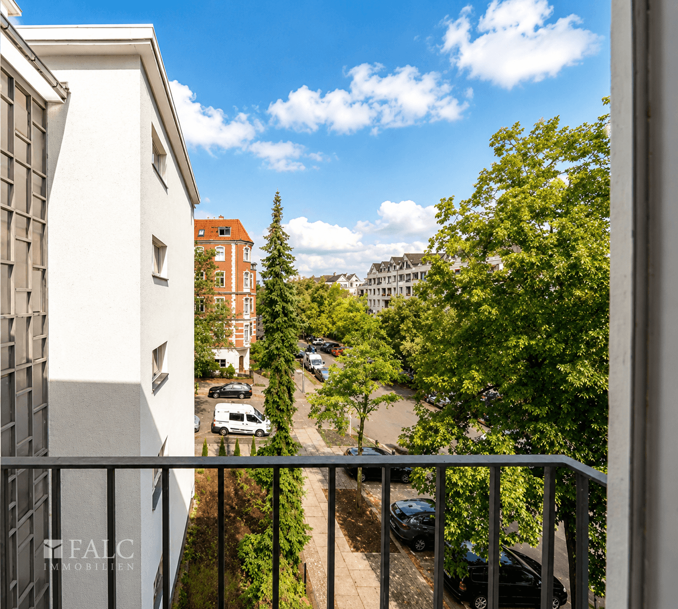 **Modernisierte Wohnung mit Fahrstuhl**- FALC IMMOBILIEN – Berlin – Vorschaubild 9