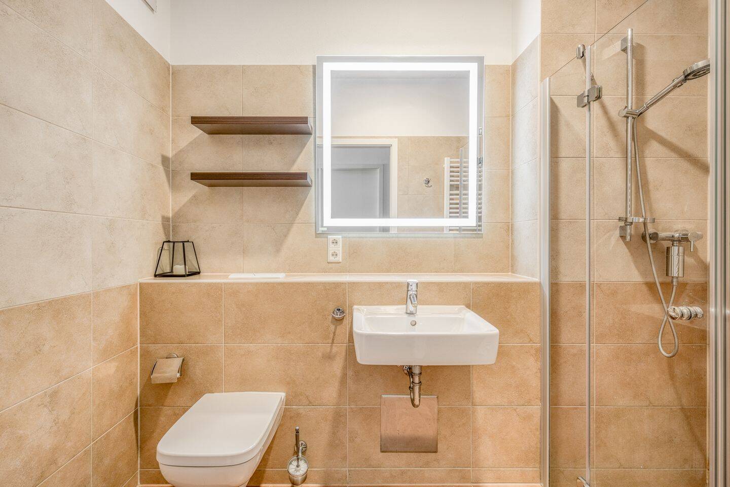 Elegante Neubauwohnung am Spittelmarkt mit Sonnenterrasse – Berlin – Vorschaubild 8