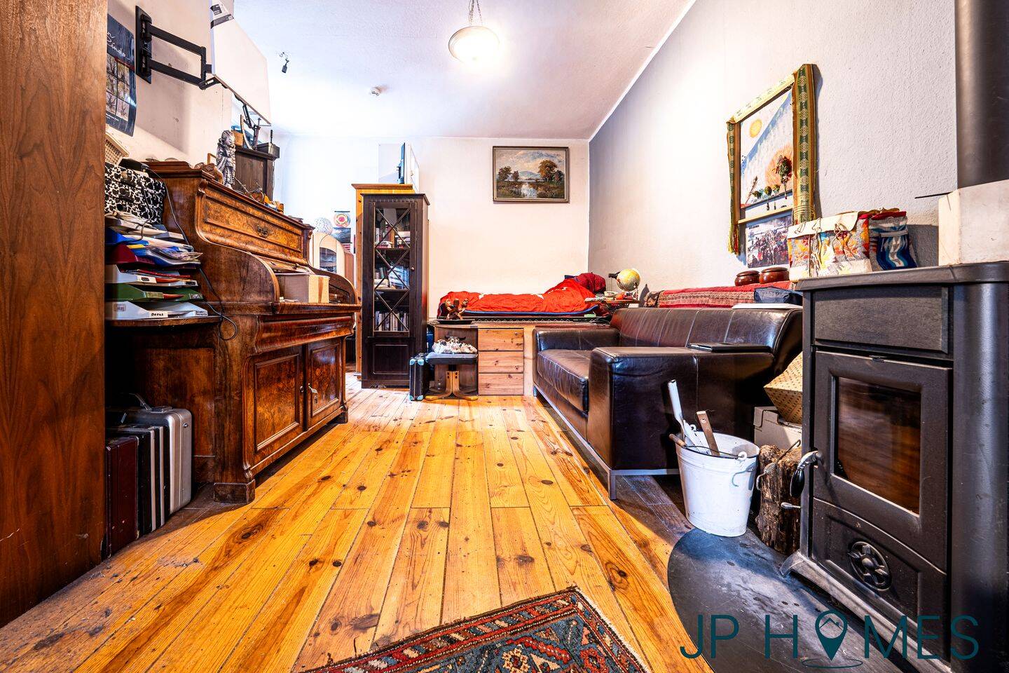 bezugsfreie 1-Zimmer-Wohnung mit Kaminofen im Wildenbruchkiez – Berlin – Vorschaubild 4