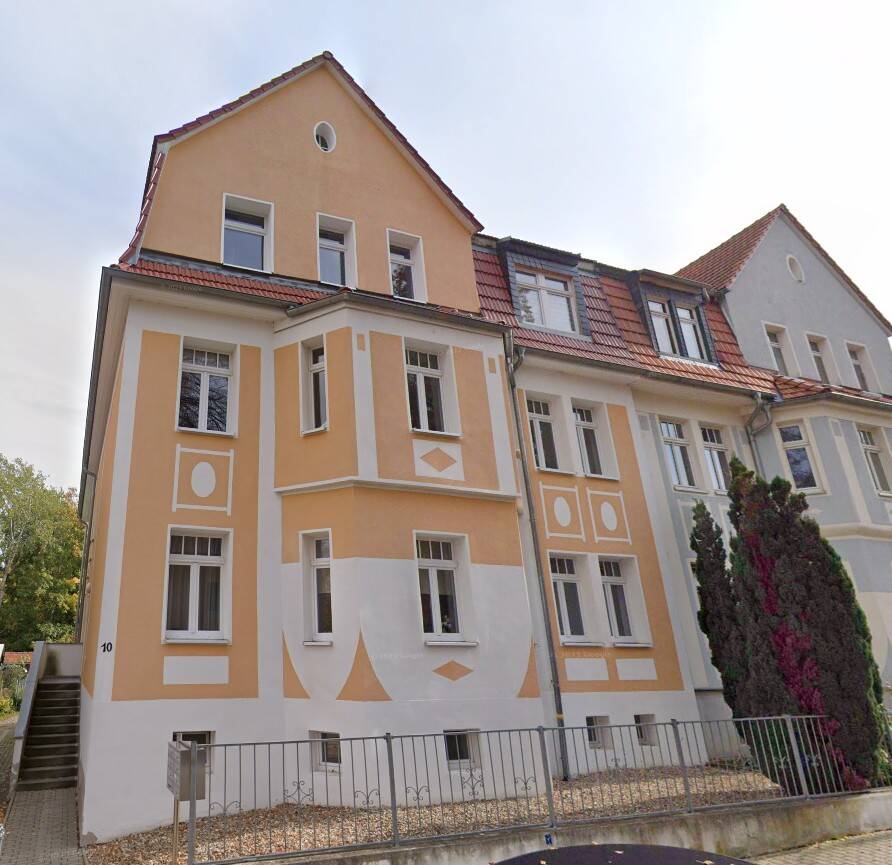 Schöne 2 Raum Wohnung in Naumburg