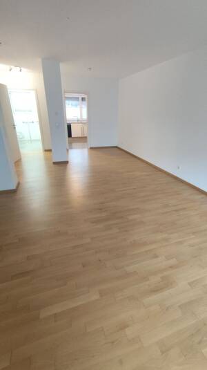 2-Zimmer-Wohnung im Erdgeschoss mit Gartenanteil – 93047 Regensburg – Vorschaubild 3