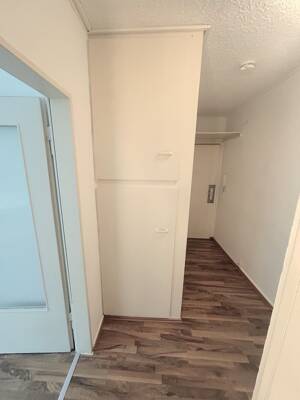 1-Zimmer-Wohnung mit Balkon in Randlage des Vorderen Westens (Nähe Kölnische Straße, Querallee und "Tannenwäldchen") – 34119 Kassel – Vorschaubild 9