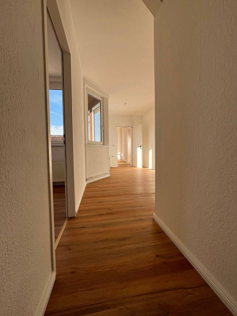 Herrliches, lichtdurchflutetes Dachgeschoss-Loft im legendären Rixdorf in Berlin-Neukölln! – Berlin – Vorschaubild 7