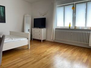Gemütliche 1,5-Zimmerwohnung mit EBK – 34130 Kassel – Vorschaubild 3