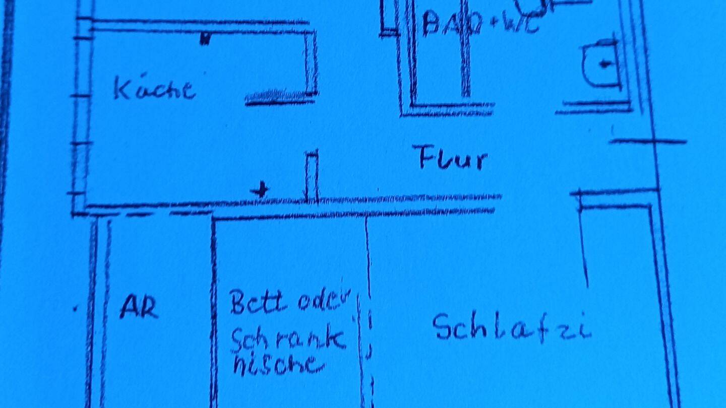 Helle, luftige Dachgeschoßwohnung – Nürnberg – Vorschaubild 9