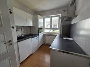 Viel Platz zum Wohlfühlen - helle 3 Zi.-Wohnung mit Balkon und Einbauküche – 65207 Wiesbaden – Vorschaubild 3