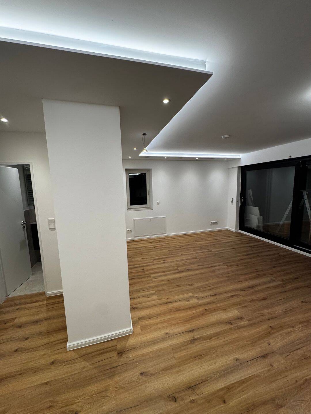 Luxus-Penthouse-Flair im Kreuzviertel: Kernsanierte 2-Zimmer-Wohnung mit gigantischer Dachterrasse – Münster – Vorschaubild 7