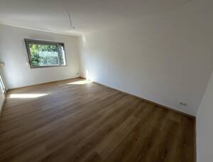 Modern sanierte 3-Zimmer-Wohnung mit Balkon in beliebter Lage in Weitmar Mark – 44795 Bochum – Vorschaubild 4