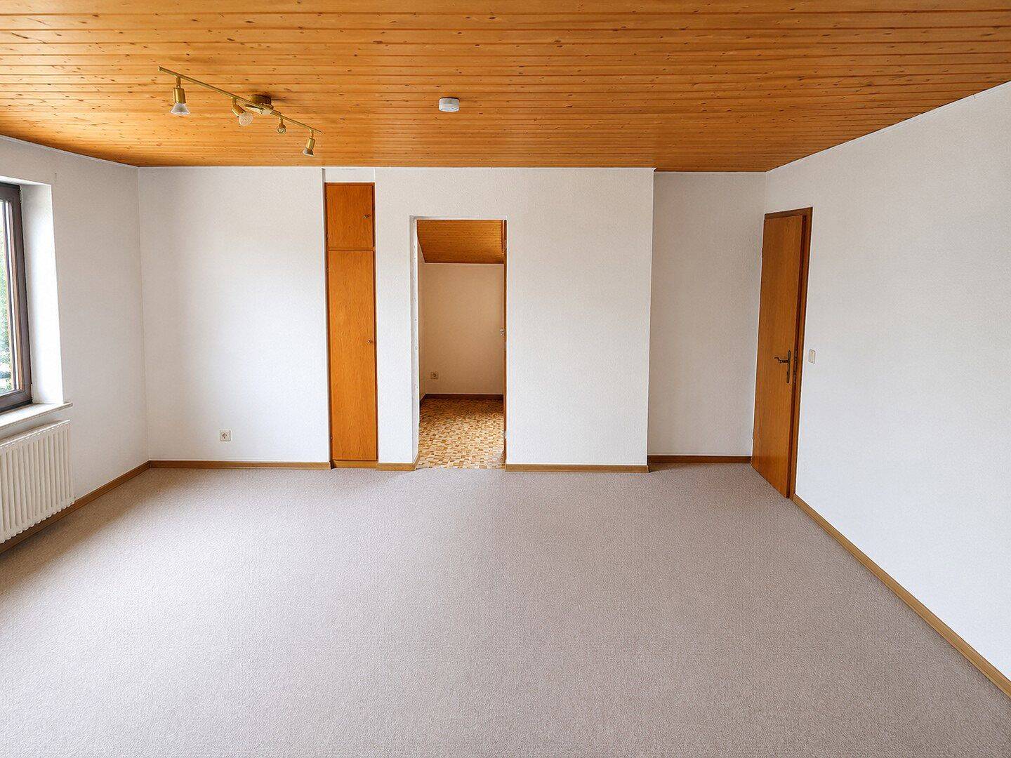 Gemütliche 1,5-Zimmer Dachgeschosswohnung in ruhiger Lage – Leverkusen – Vorschaubild 3