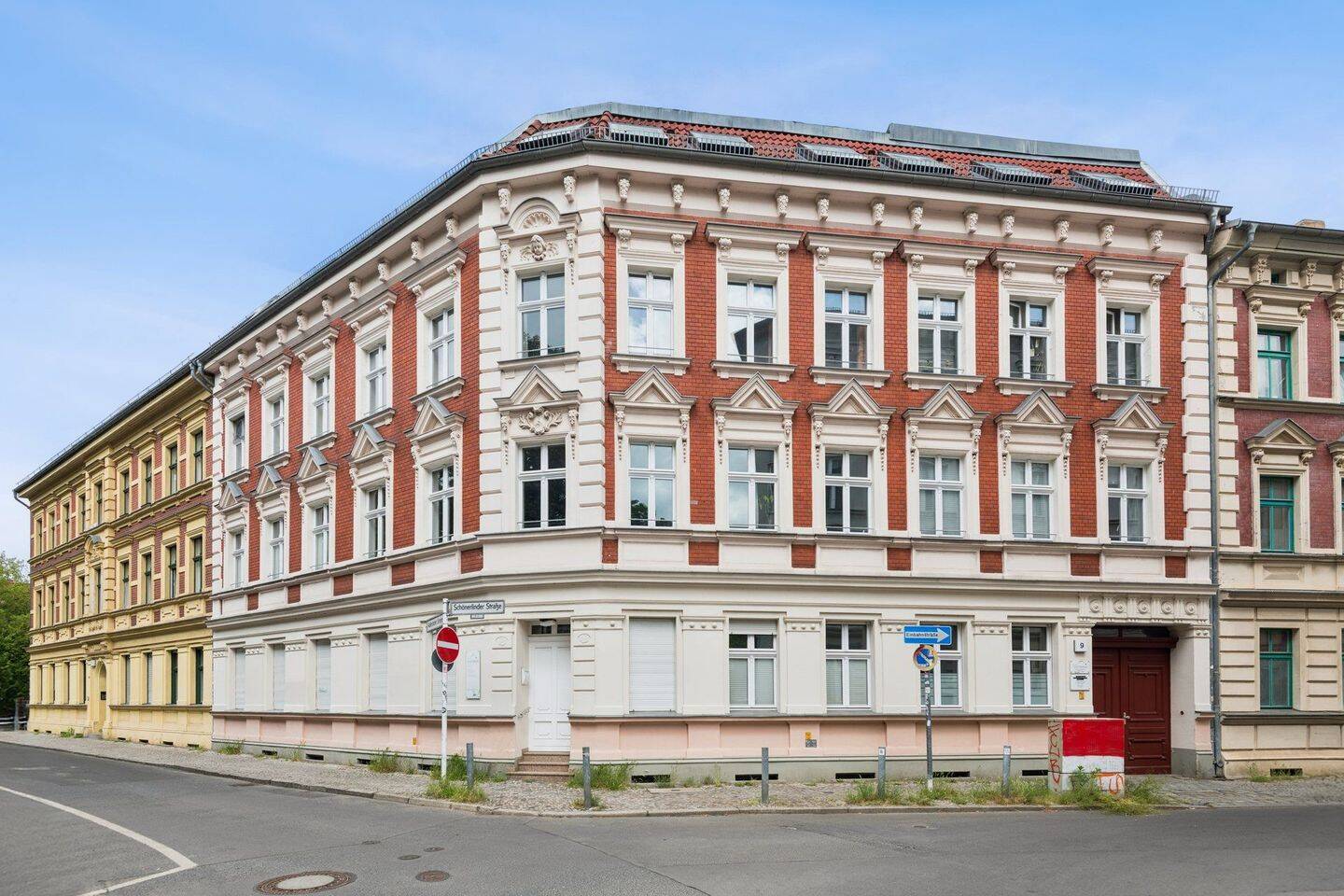Attraktive, frisch renovierte 2-Zimmer-Wohnung mit moderner Einbauküche – Berlin – Vorschaubild 9