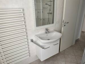 Helle Dachgeschosswohnung in Hattingen – 45525 Hattingen – Vorschaubild 3