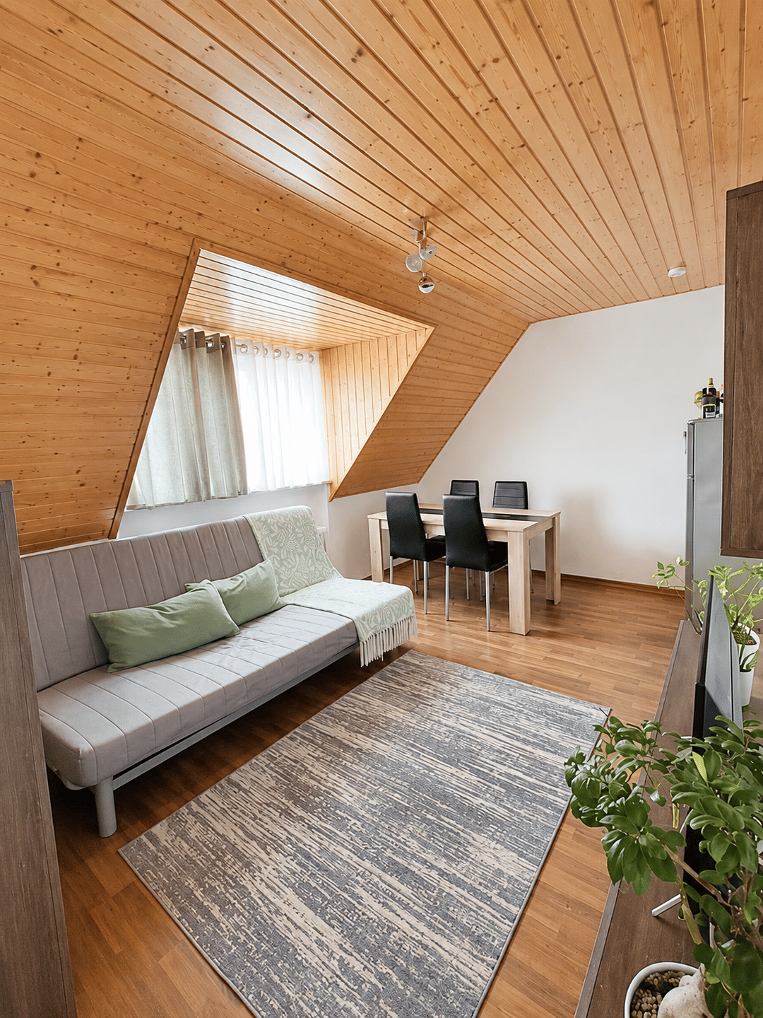Dachgeschoss-Apartment in gefragter Lage Kassel - Vorderer Westen – Kassel – Vorschaubild 3