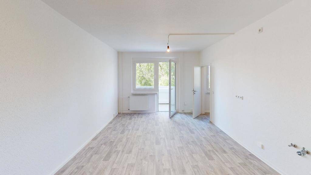 Erstbezug nach Sanierung - 2-Raum-Wohnung zum Wohlfühlen – Chemnitz – Vorschaubild 2