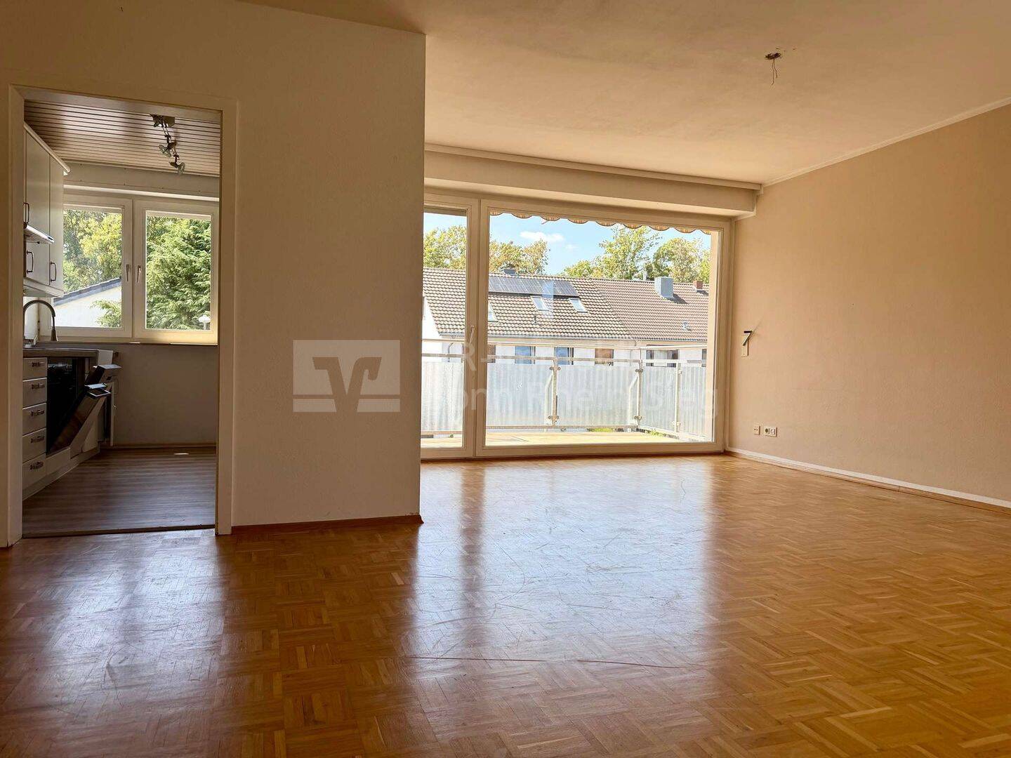 4-Zimmerwohnung mit ca. 620 qm eigenem Gartenparadies und Garage in Köln-Holweide! – Köln – Vorschaubild 6