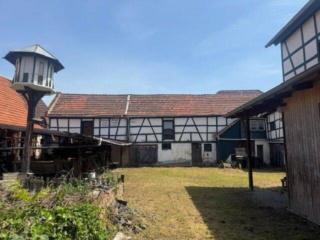 ** ehem. Gehöft: 4-Seiten-Hof mit Wohnhaus, Scheune, Garagen, Nebengebäude ** – Erfurt – Vorschaubild 9