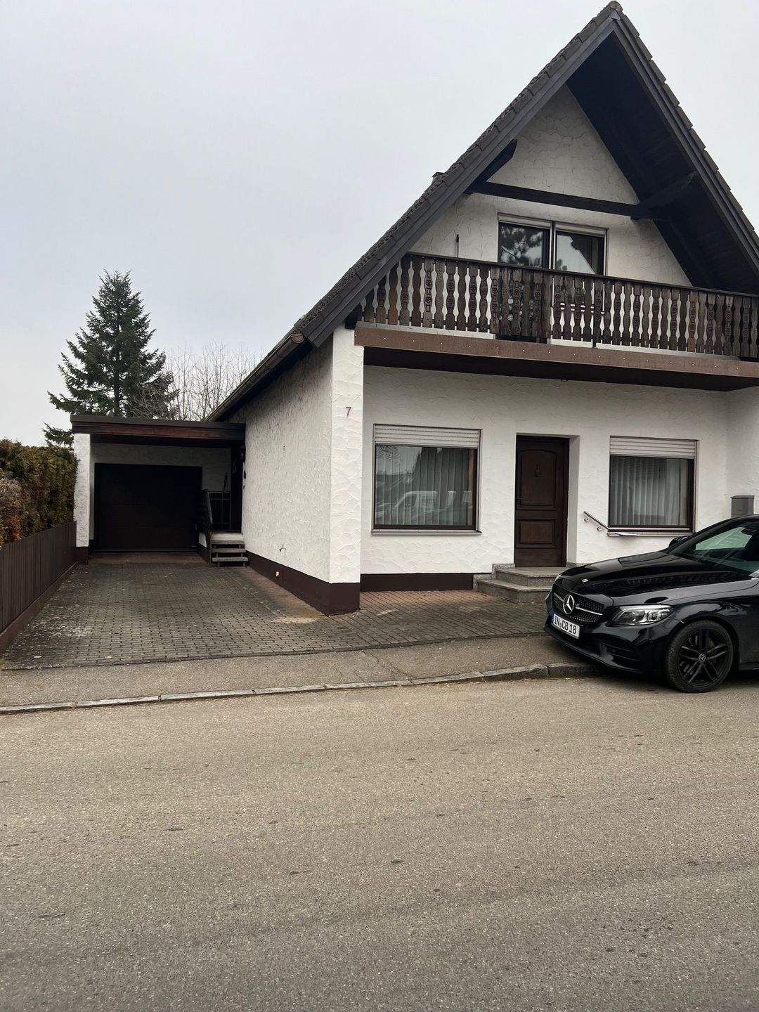 Einfamilienhaus mit Balkon und Wintergarten und kleiner Einliegerwohnung in Manching – Manching – Vorschaubild 4