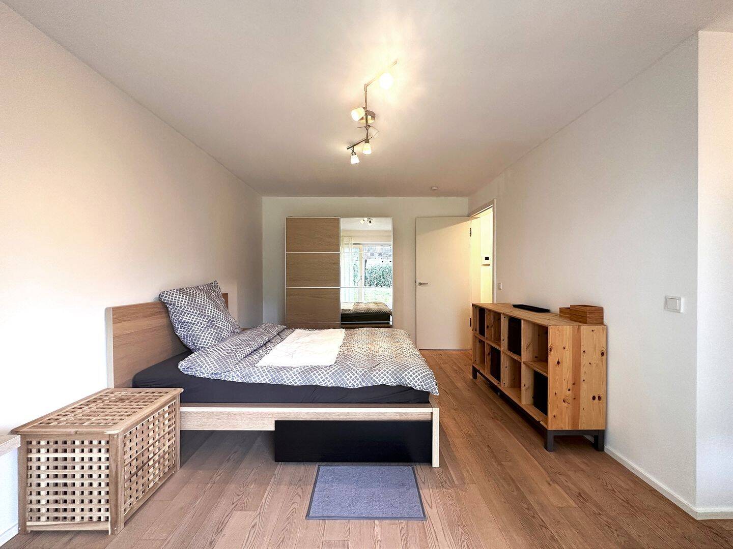 1-Zimmer-Wohnung mit Terrasse - ideal für Singles und Anleger! – München – Vorschaubild 3