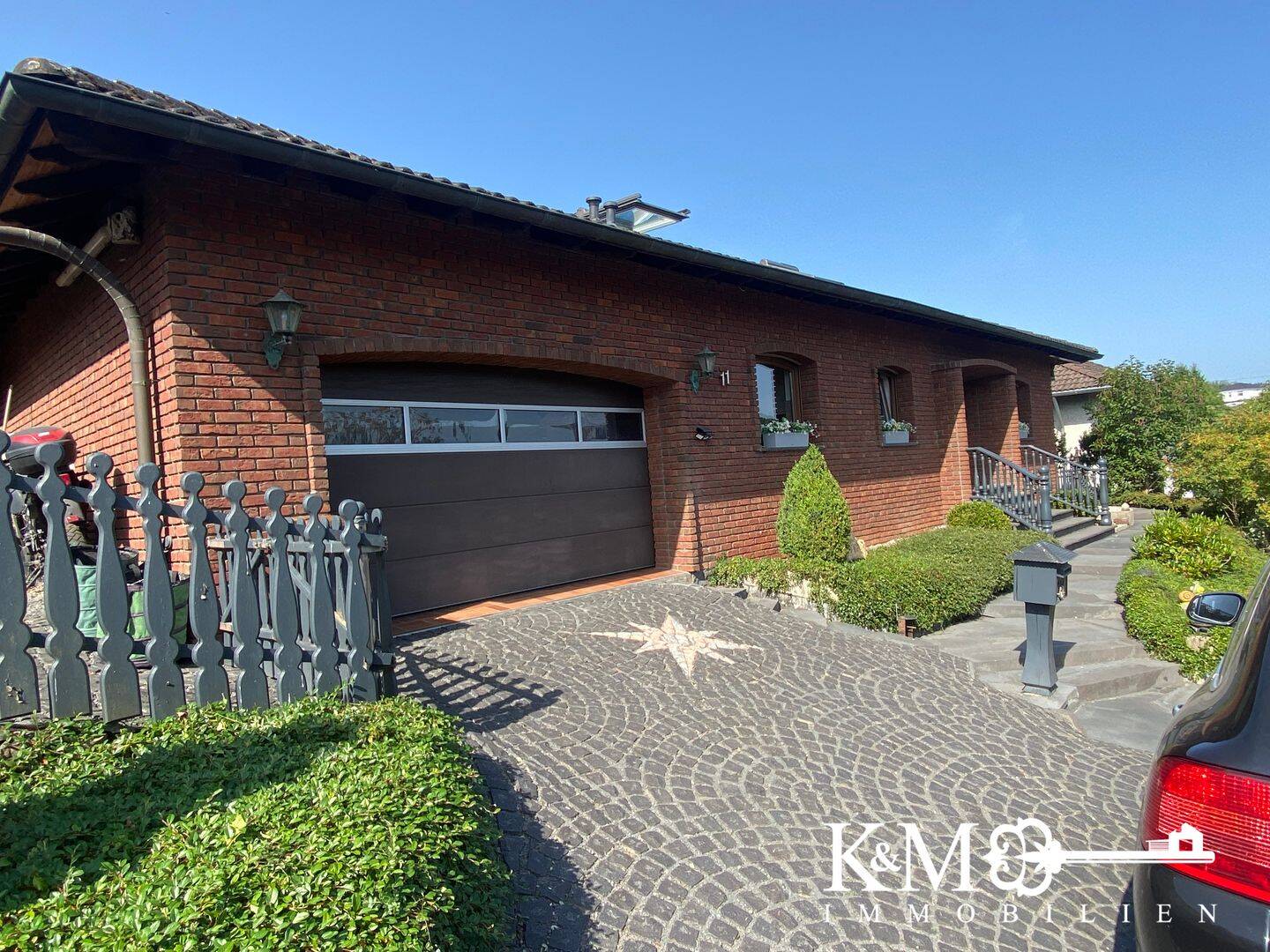 Idyllische Lage trifft traumhaftes Wohnen - Ihr neues Zuhause in Langenfeld – Langenfeld – Bild 1 von 9