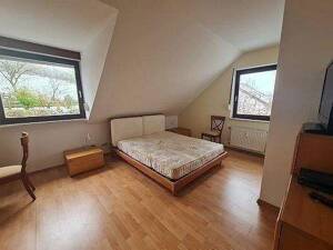 Trier-Irsch zu vermieten ab 15.11. oder früher: 2 ZKB im 2.OG(DG), Balkon mit Weitblick, – 54296 Trier – Vorschaubild 8