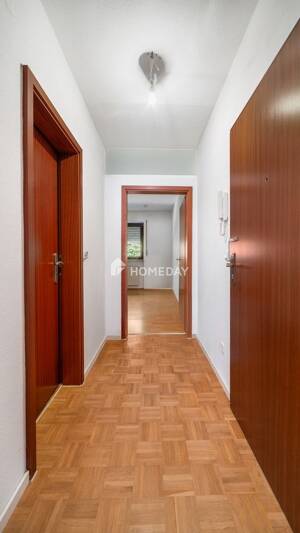 Einziehen und wohlfühlen: Gepflegte Zwei-Zimmer-Wohnung mit Balkon, EBK und TG - Erbbaurecht – 85055 Ingolstadt – Vorschaubild 8