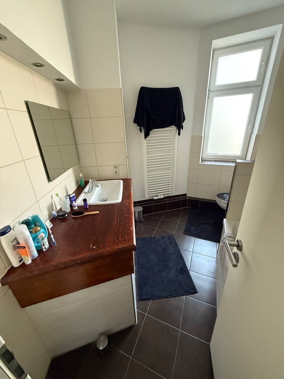 Helles 14.5 m2 Zimmer in ruhiger WG nur für Frauen/ ab sofort – Leipzig – Vorschaubild 4