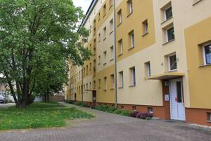 Gemütliche 3-Zimmer-Wohnung mit Balkon und Tageslichtbad - frisch renoviert! – 6842 Dessau-Roßlau – Vorschaubild 3