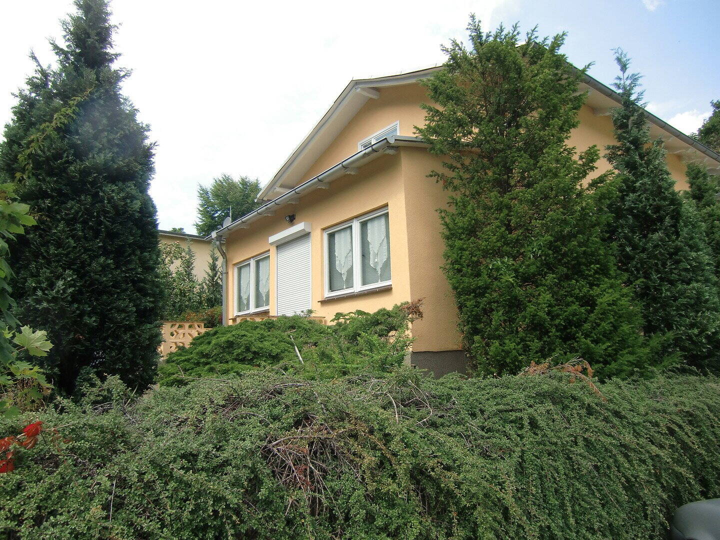 Provisionsfrei zu Verkaufen: EFH für Eigennutzer oder Kapitalanleger im Seebad Heringsdorf (Usedom) – Heringsdorf – Bild 1 von 9