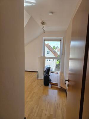 Geräumiges 4-Zimmer-Zuhause in Paderborn - ideal als Kapitalanlage! – 33098 Paderborn – Vorschaubild 3