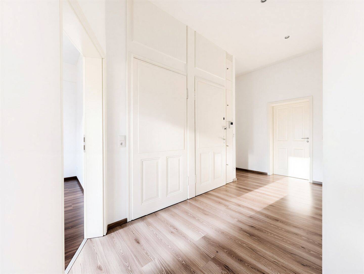 Exklusive Wohnung in zentraler Lage von Braunschweig – Braunschweig – Vorschaubild 8