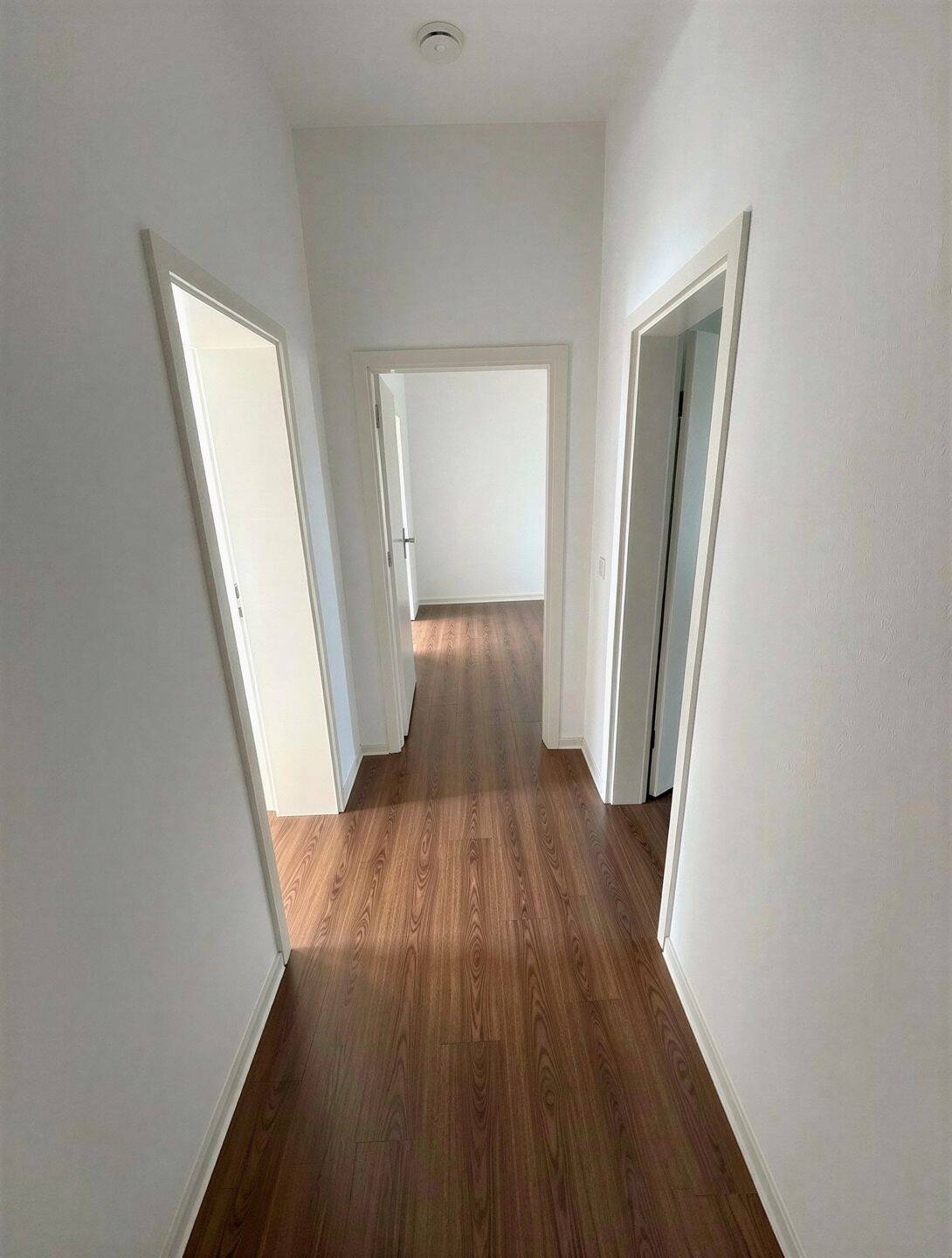 3-Raum-Wohnung im schicken Altbau – Leipzig – Vorschaubild 2