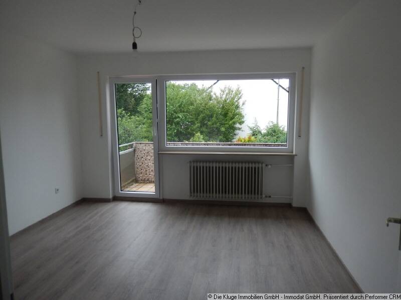 Freundliches Reihenhaus mit gepflegtem Grundstück mit Garage im Nürnberger Osten – Nürnberg – Vorschaubild 9