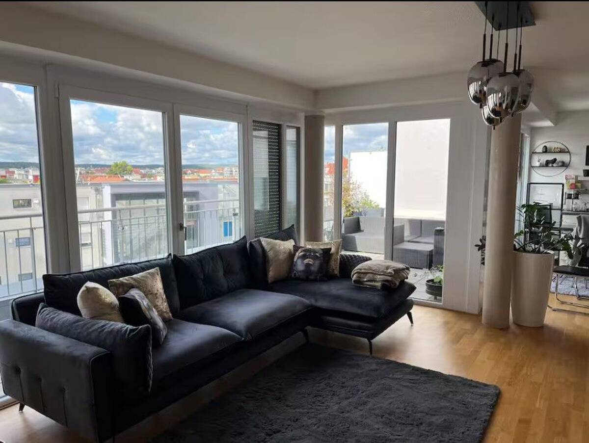 Exklusives möbliertes Penthouse in der Fürther Südstadt – 90763 Fürth – Bild 1 von 8