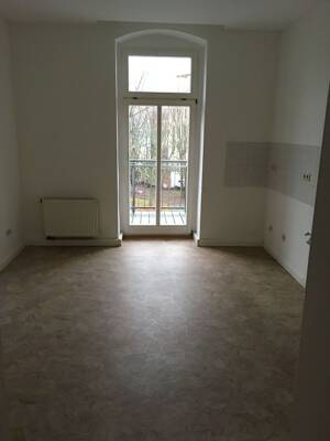 schöne Wohnung am Rande der Innenstadt: 3-Zimmer Wohnung im 1. OG, mit Stellplatz – 9113 Chemnitz – Vorschaubild 9