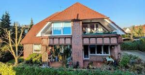 Ansprechendes "DÖPKER" Vierparteienwohnhaus zur Kapitalanlage ! – Ostlandstraße 8, 26125 Oldenburg – Vorschaubild 2