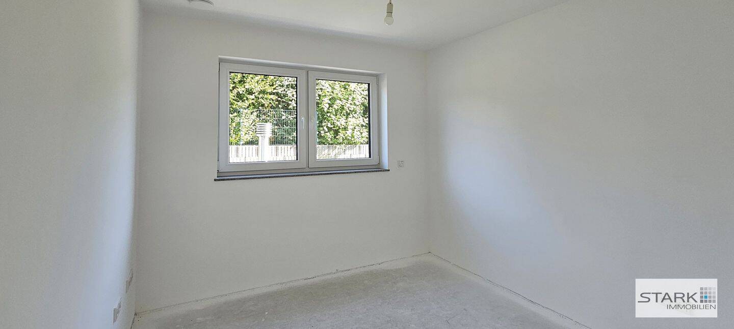Erstbezug: Moderne Doppelhaushälfte mit Garten, Wärmepumpe und viel Platz für die Familie – Giebelstadt – Vorschaubild 8