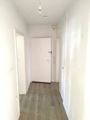 3 NKM frei + 1.000,00 € Gutschein bei Anmietung, 3 Zimmer Wohnung mit Balkon in Duisburg zu vemieten – 47138 Duisburg – Vorschaubild 9